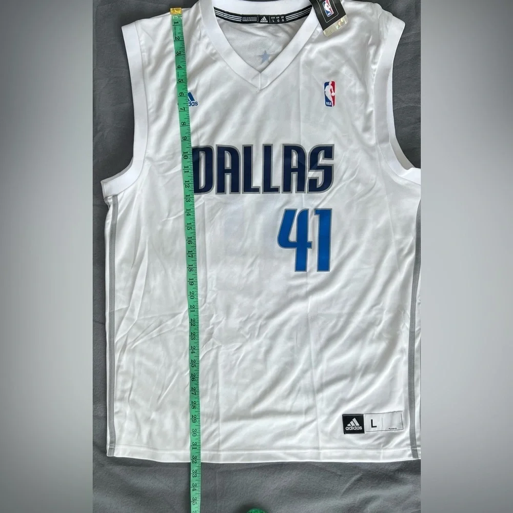 Dirk Nowitzki Dallas Mavericks New (NWT) Adidas Basketball Jersey